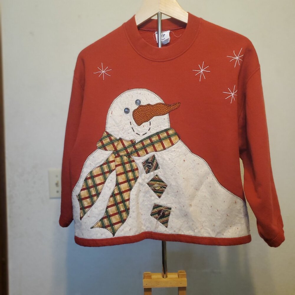 Jerzees Sweatshirt Caught Up In Stitches Pattern - Snowman Applique & snowman or